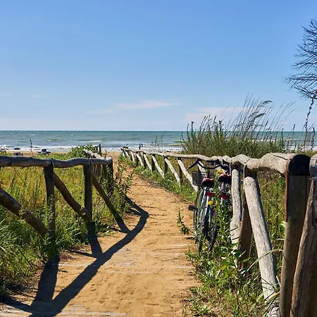 Elegant Near The Beach-beahost 빌라 *
