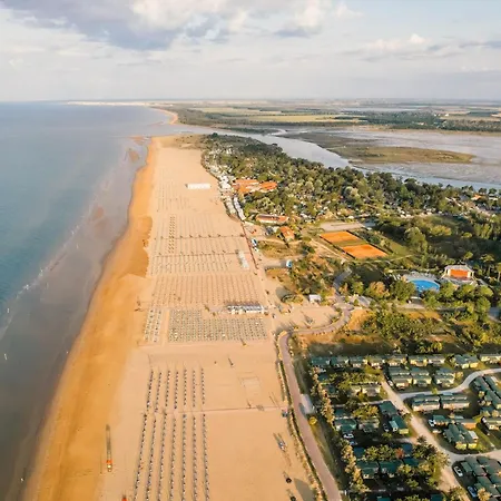 Elegant Near The Beach-beahost *