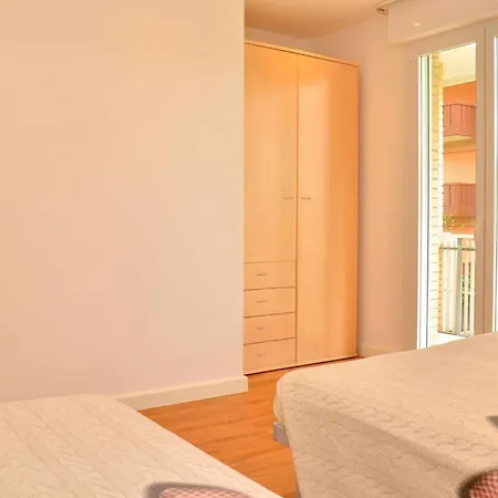 Elegant Near The Beach-beahost 빌라 비비오네